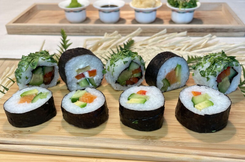 Vegetarische Chumaki und Uramaki-Sushi zum Selbermachen